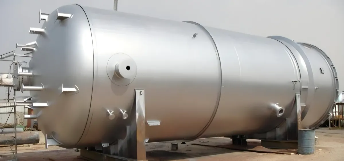 Pressure Vessel (Cladded)