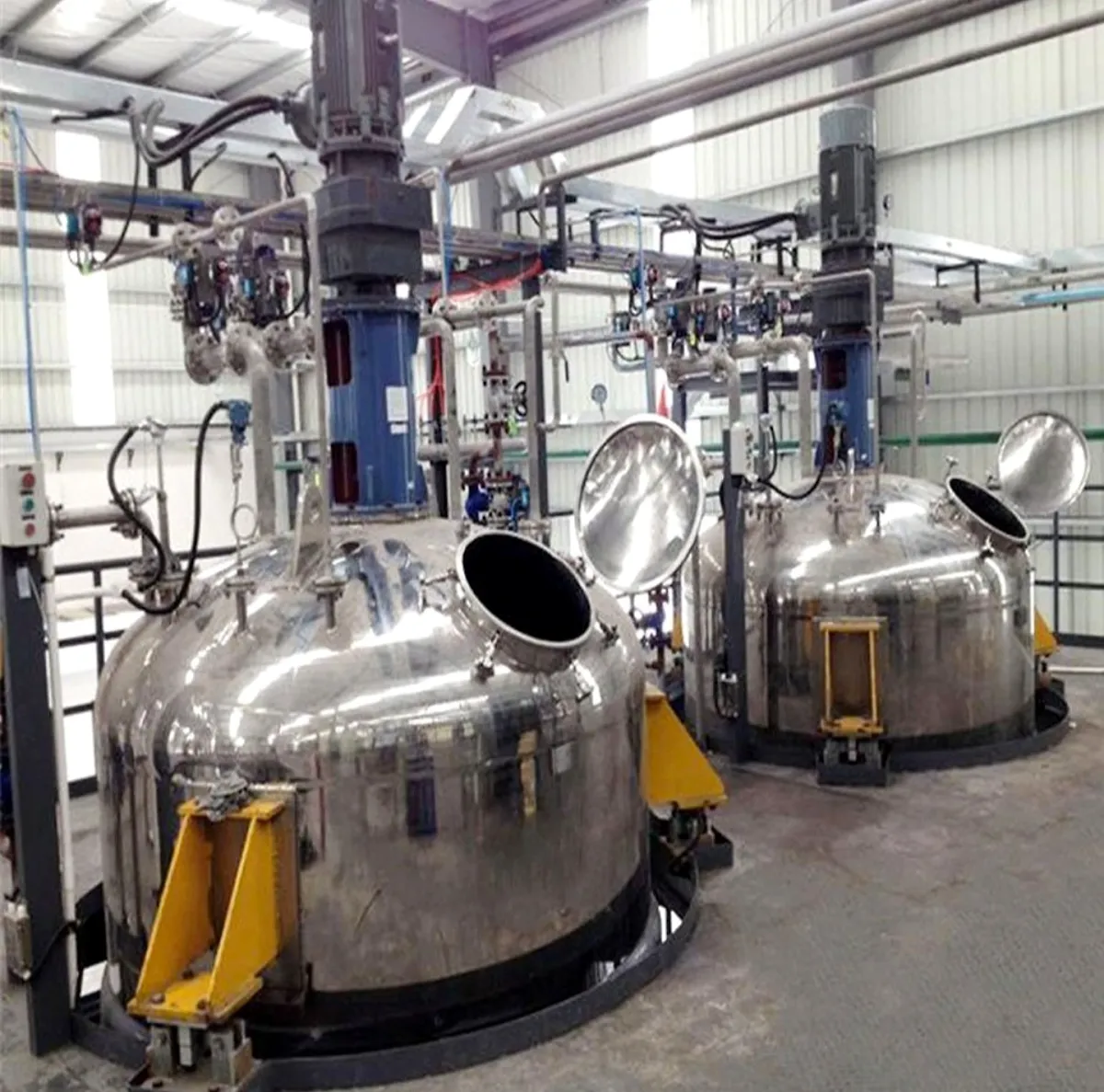 Reactor Vessel Installation